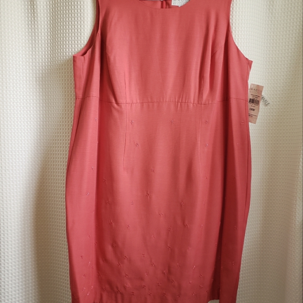NWT Maggie McNaughton dress